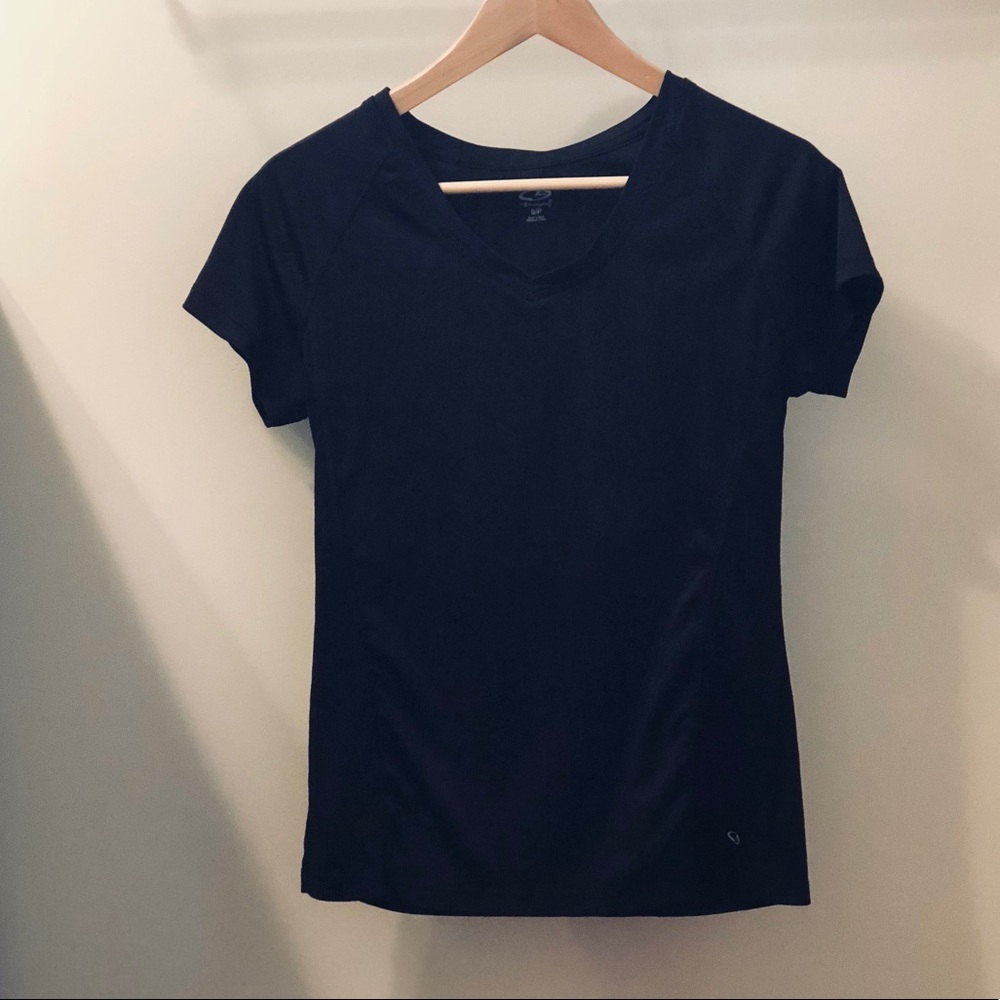 black champion gym shirt. size s